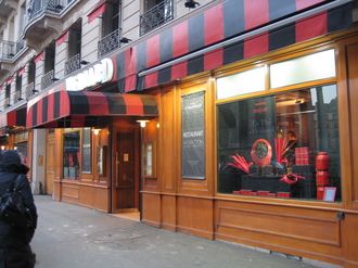 Paris/ Shop colour